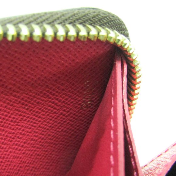 LOUIS VUITTON Brown Monogram Wallet - Picture 15 of 15